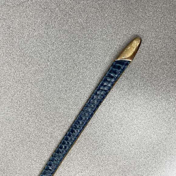 MZ Accessories Ny Snake Leather Belt Womens Small Blue Goldtone Buckle Wrap 1/2" - Picture 7 of 10